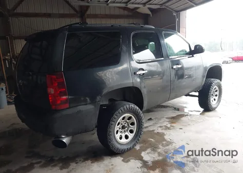 2007 Chevrolet Tahoe Ltz из США, поврежденный, VIN 1GNFC13057R394160